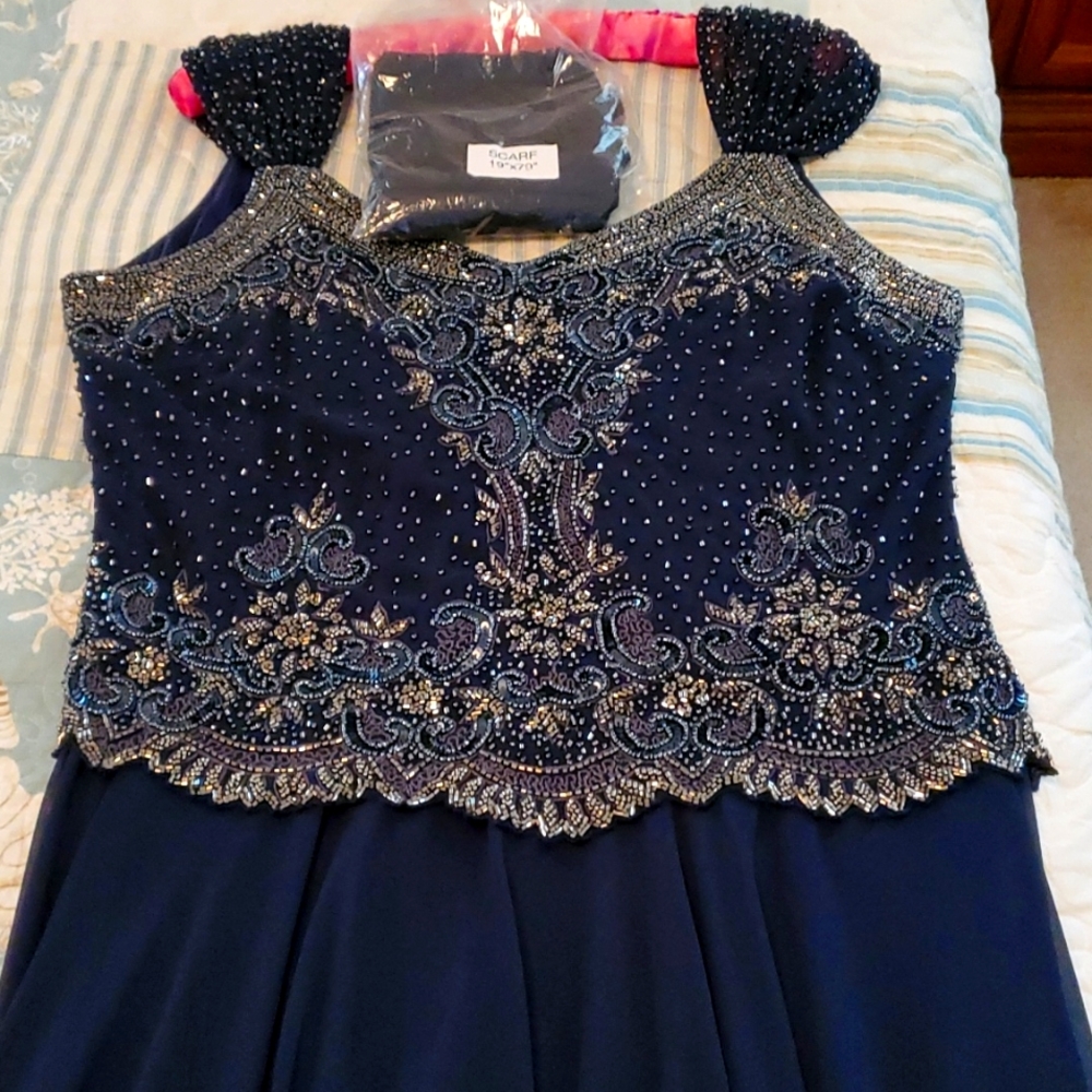 Mother of Bride dress or any formal event. Scarf 16x79 in.